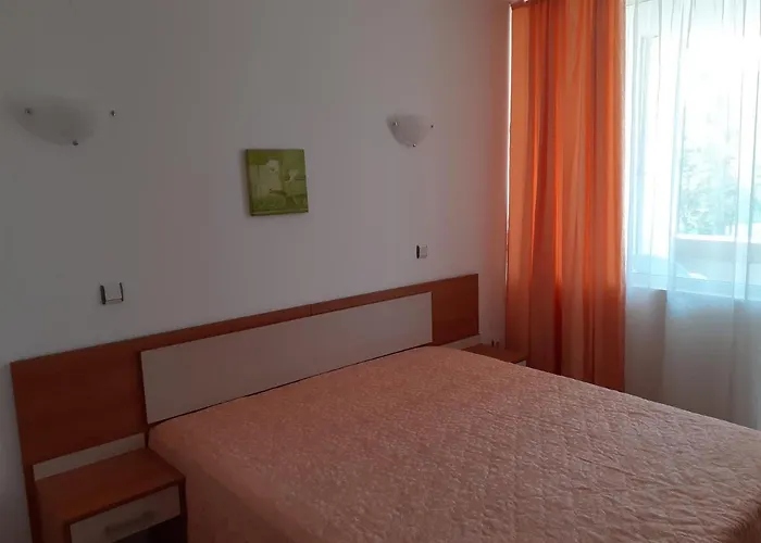 полюси 2 Διαμέρισμα